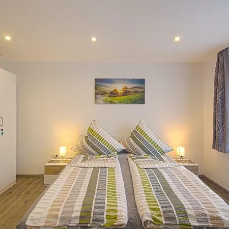 Apartment An Der Burg Namedy